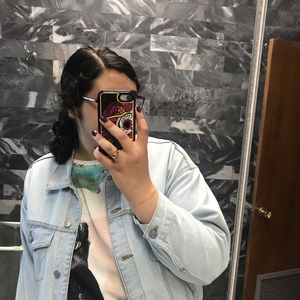 Meet your Posher, Frida